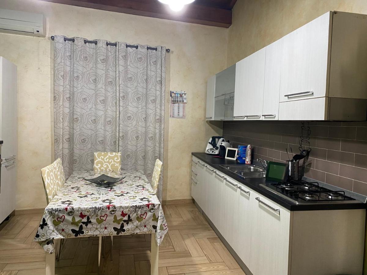 The “B” House Apartment Catania Exterior foto